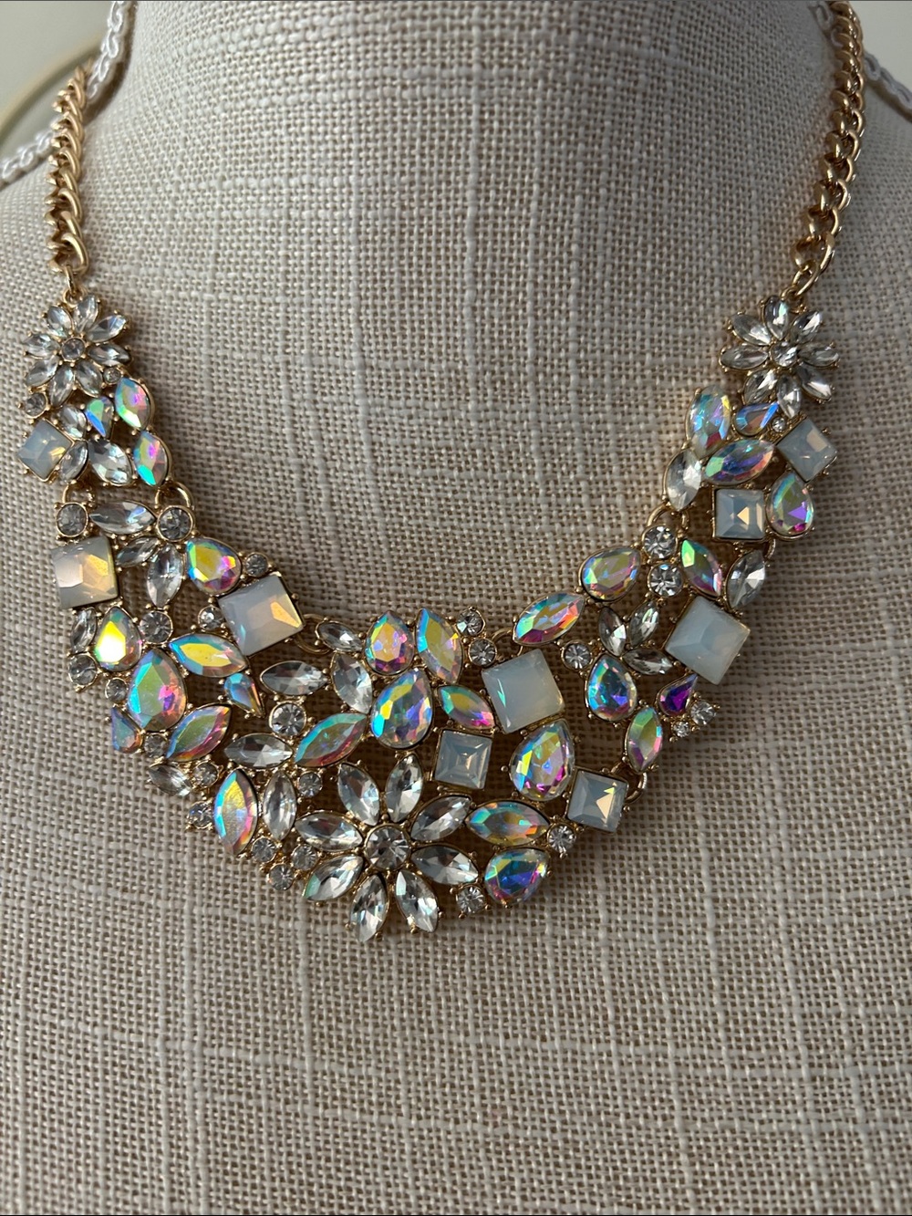 Park Lane Elsa Gold Crystal Statement Necklace - Iridescent Multi-Color w /Gold - Picture 3 of 12